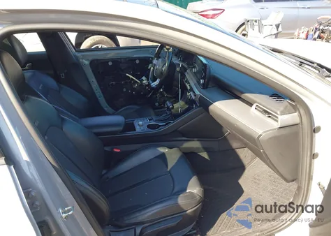 2021 Kia K5 Gt-Line z USA, uszkodzony, nr VIN 5XXG64J23MG022938